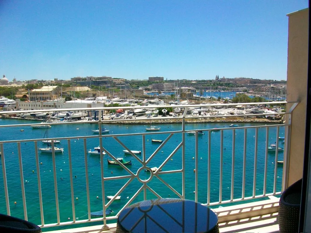 Gzira Bayview Hotel By St Hotels