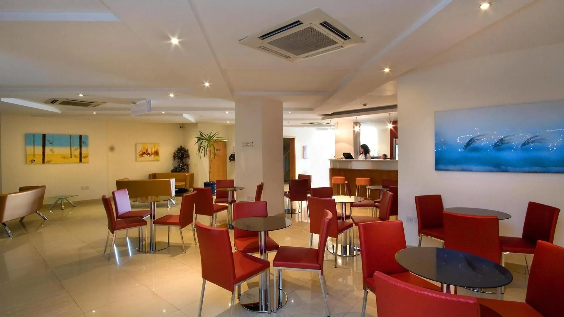 Gzira Bayview Hotel By St Hotels 3*,  מלטה